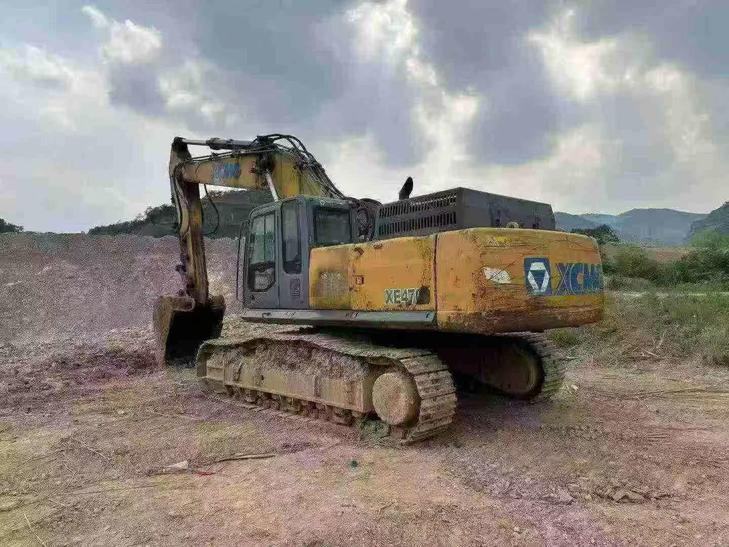 Buy XCMG XE470 Used Excavator / 1