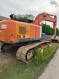 Buy Hitachi EX240-3 Used Excavator / 5 Buy Hitachi EX240-3 Used Excavator / 5