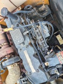 Buy Hyundai R215VS Used Excavator / 3 Buy Hyundai R215VS Used Excavator / 3