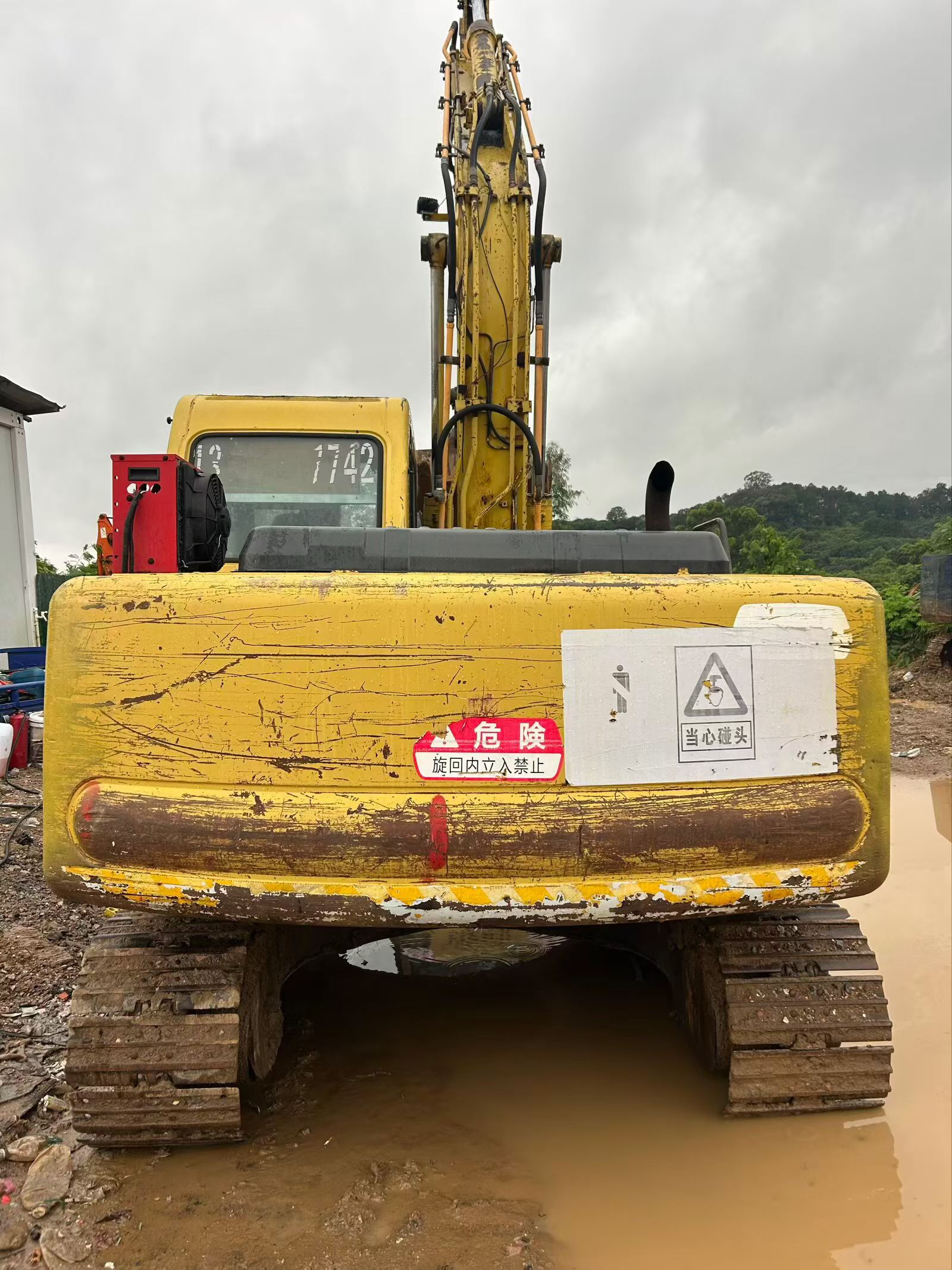 Buy Komatsu PC100-6 Used Excavator / 9