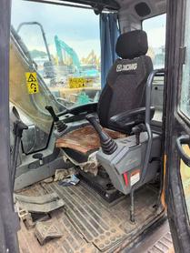 Buy XCMG XE135B Used Excavator / 5 Buy XCMG XE135B Used Excavator / 5