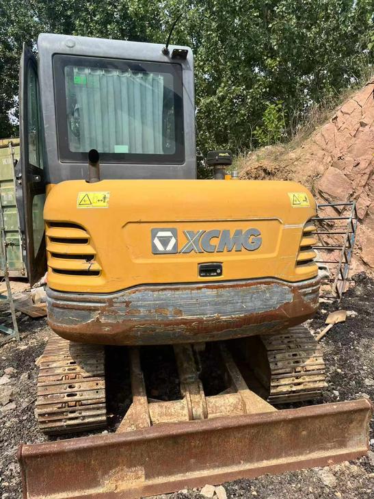 Buy XCMG XE55D Used Excavator / 1