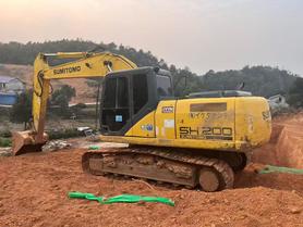 Buy Sumitomo SH200-5 Used Excavator / 3 Buy Sumitomo SH200-5 Used Excavator / 3