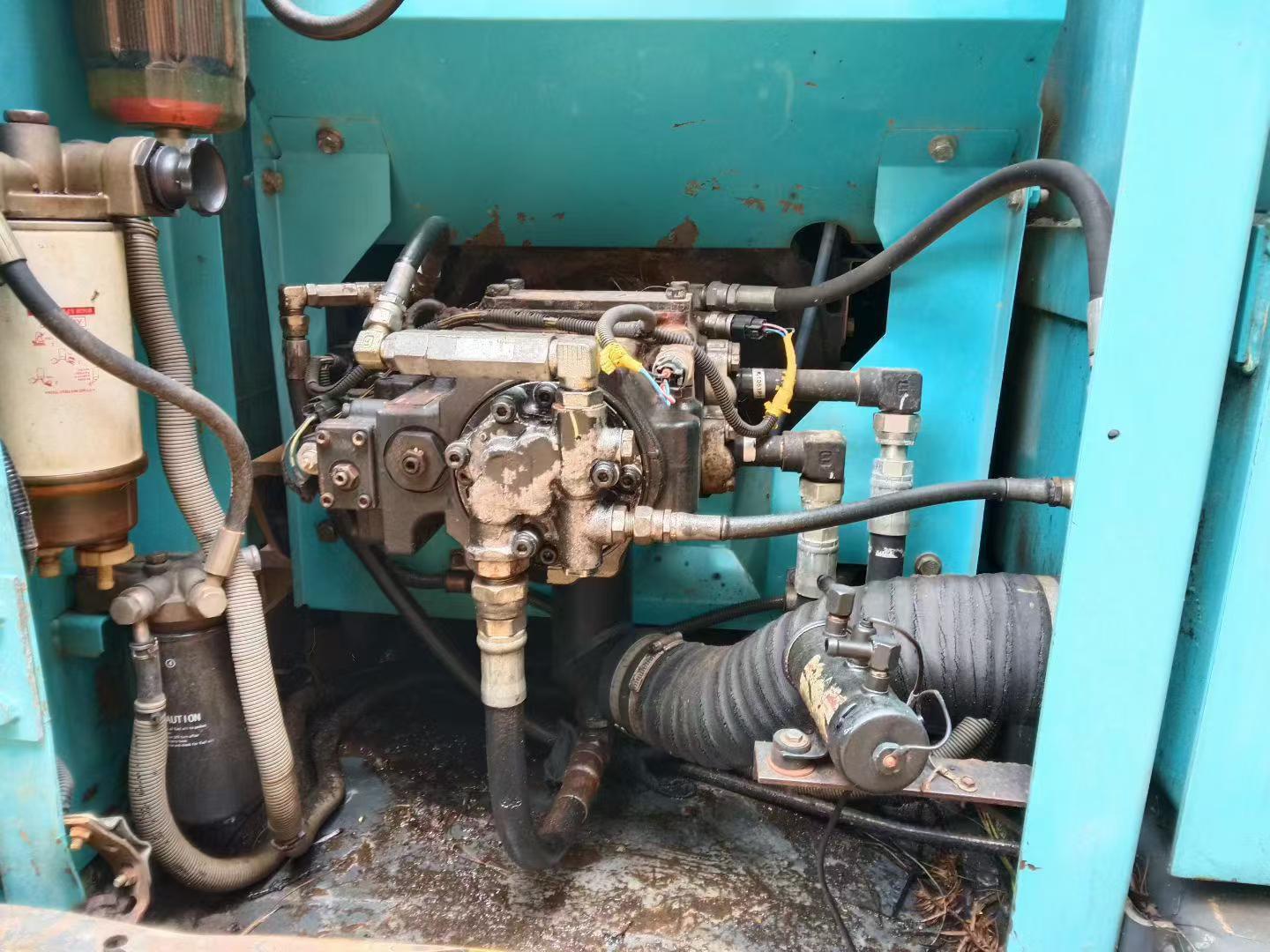 Buy Kobelco SK140 Used Excavator / 5