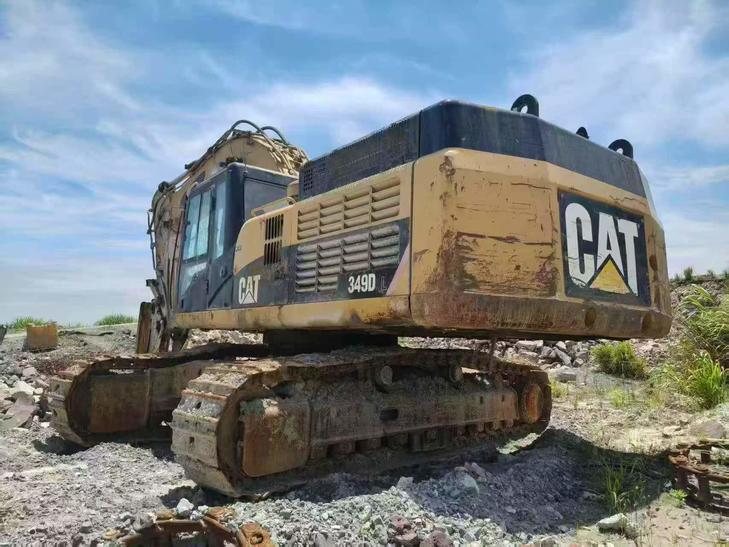 Buy Caterpillar 349E Used Excavator / 1