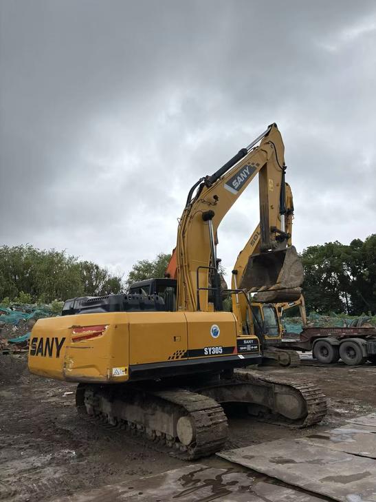 Buy Sany SY245H Used Excavator / 1