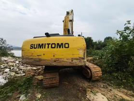 Buy Sumitomo SH200-5 Used Excavator / 2 Buy Sumitomo SH200-5 Used Excavator / 2