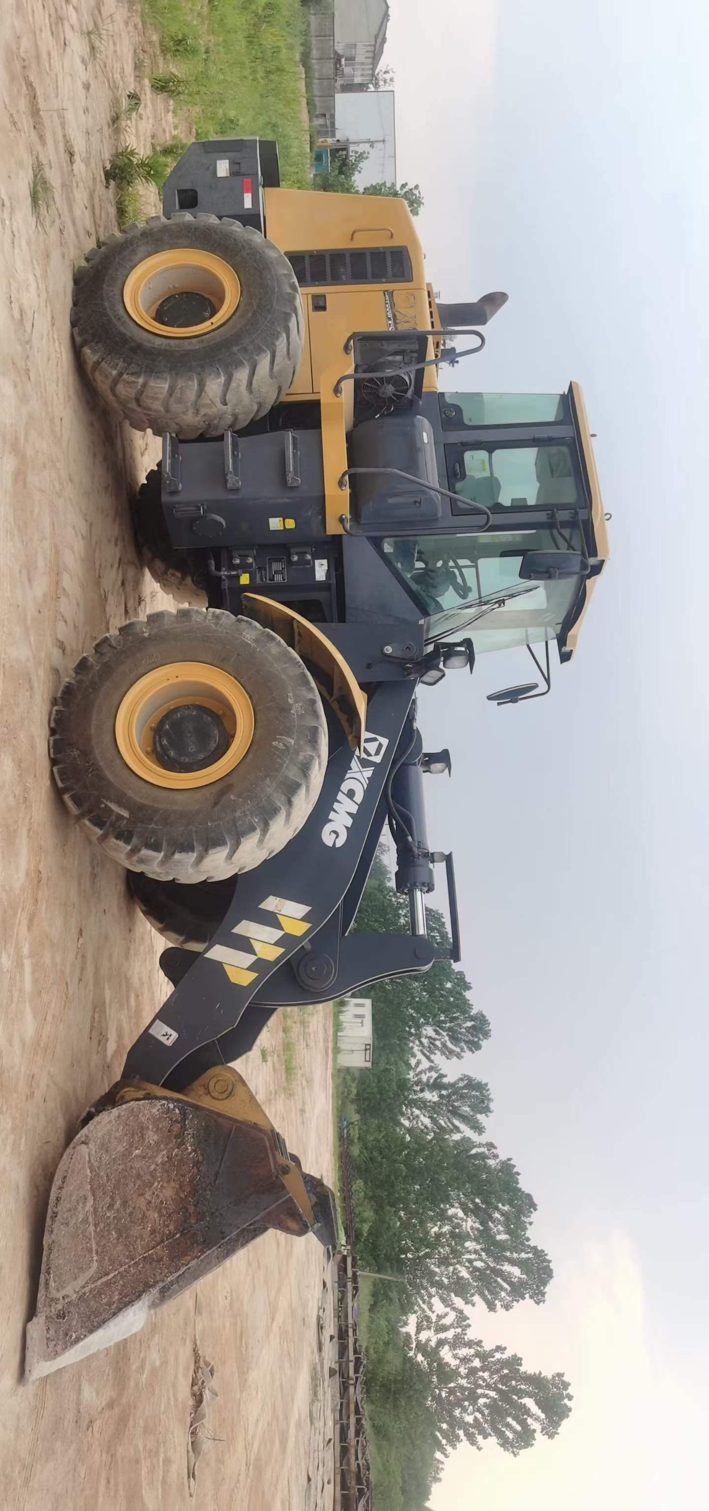 Buy XCMG LW500FV Used Loader / 3