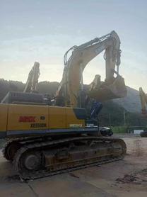Buy XCMG XE550DK Used Excavator / 8 Buy XCMG XE550DK Used Excavator / 8