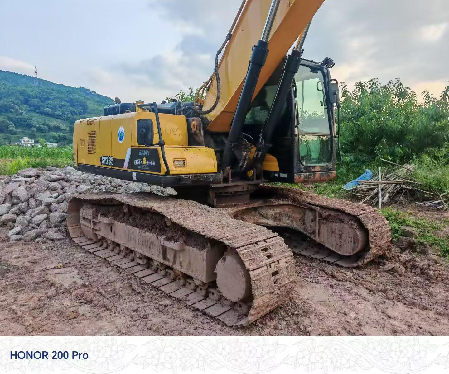 Buy Sany SY205C Used Excavator / 5