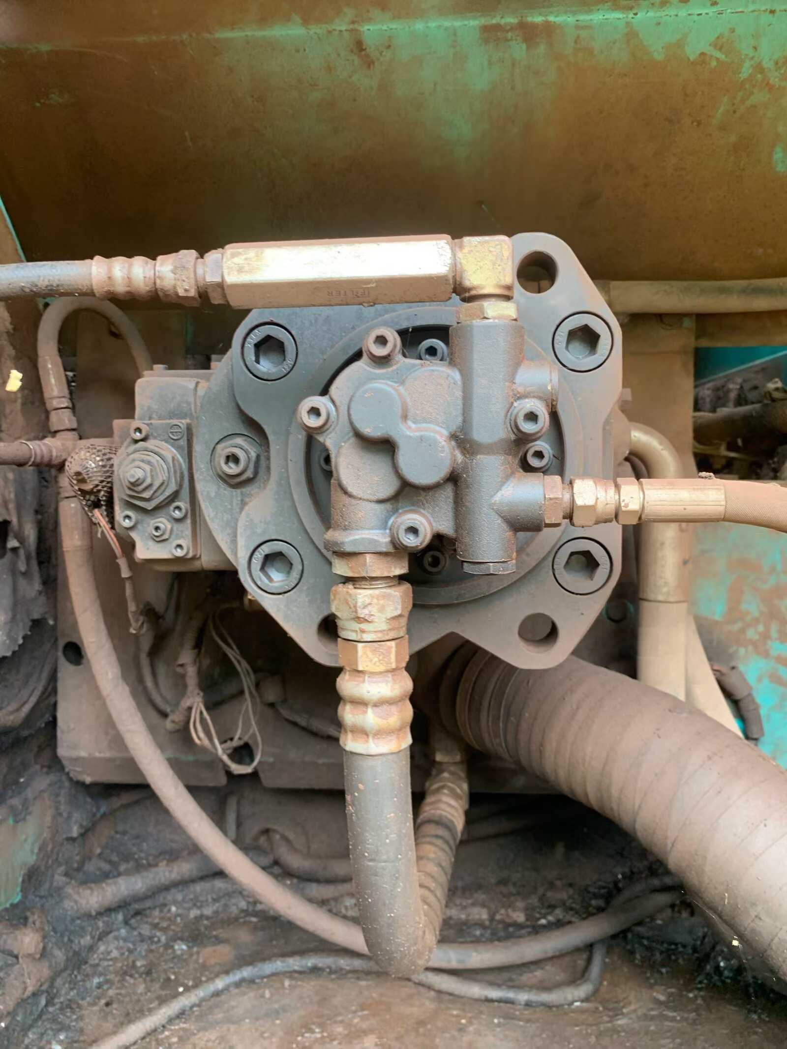Buy Kobelco SK260 Used Excavator / 2