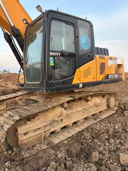 Buy Sany SY205C Used Excavator / 1