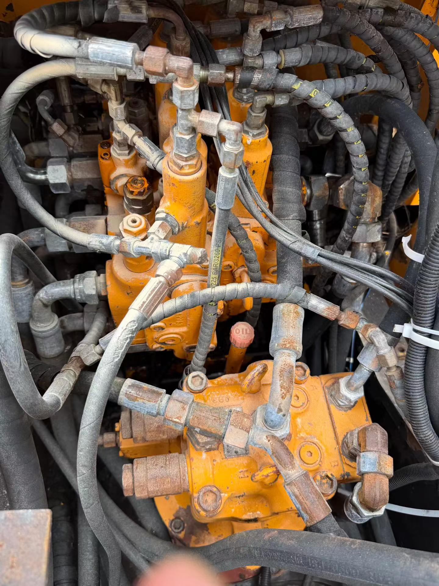 Buy Sany SY135 Used Excavator / 7
