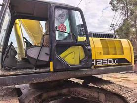 Buy Sumitomo SH260LC-6 Used Excavator / 3 Buy Sumitomo SH260LC-6 Used Excavator / 3