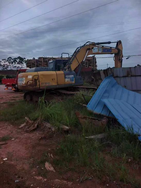 Buy XCMG XE270DK Used Excavator / 1
