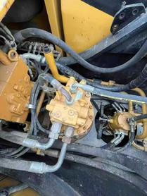 Buy Sany SY215C-8 Used Excavator / 7 Buy Sany SY215C-8 Used Excavator / 7