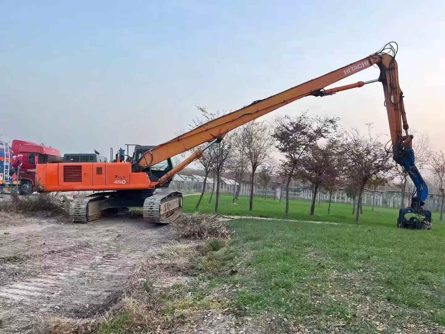 Buy Hitachi ZX450 Used Excavator / 3