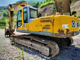 Buy XCMG XE265C Used Excavator / 4 Buy XCMG XE265C Used Excavator / 4