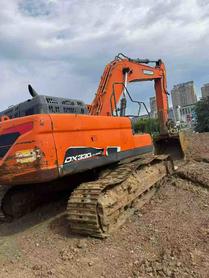 Buy Doosan DH300-5 Used Excavator / 2 Buy Doosan DH300-5 Used Excavator / 2