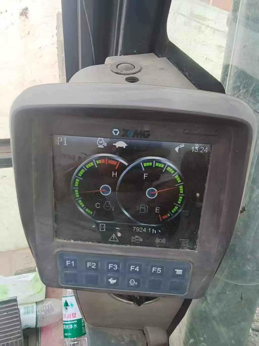 Buy XCMG XE135B Used Excavator / 7