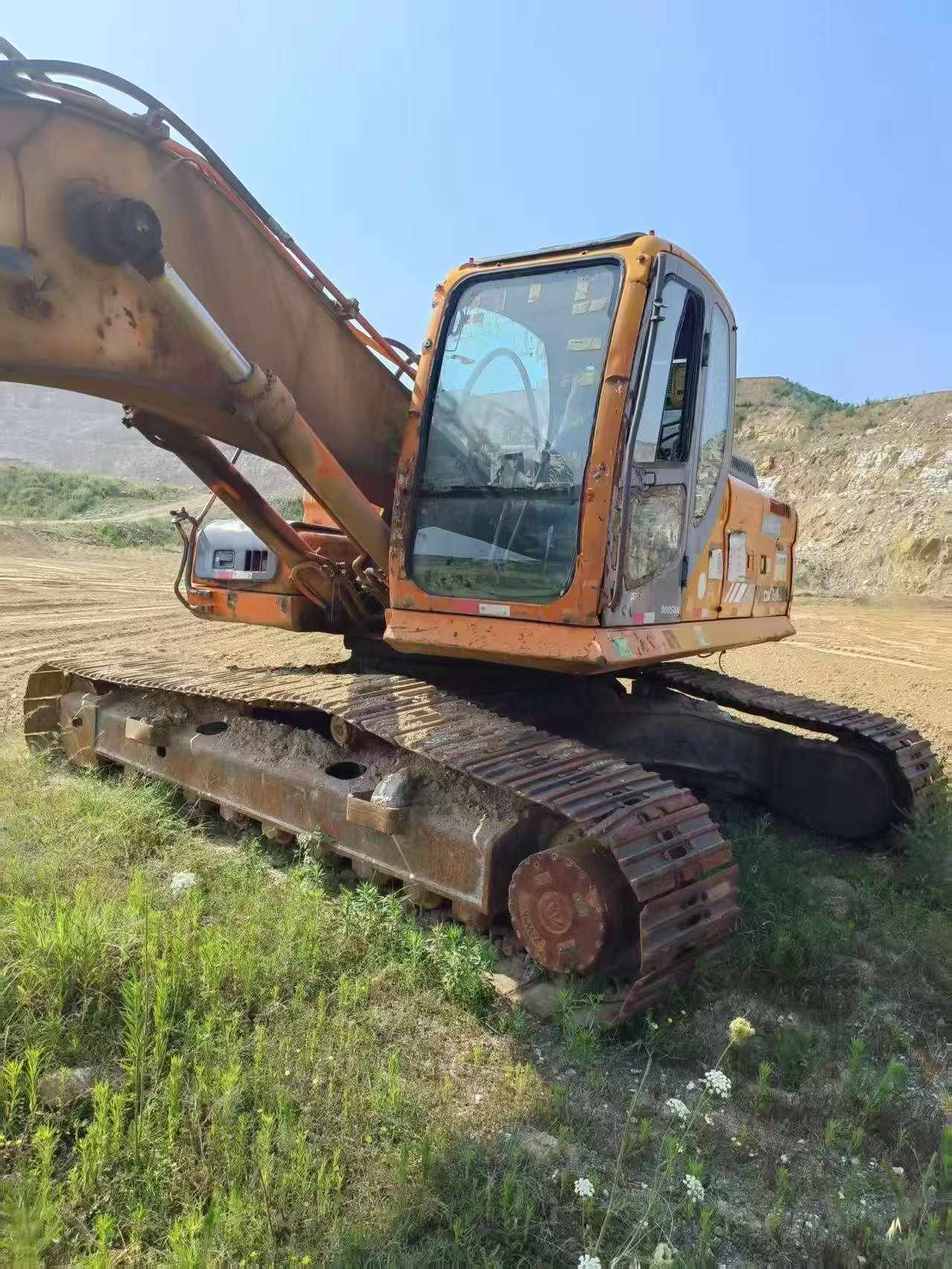 Buy Doosan DX260LC Used Excavator / 6
