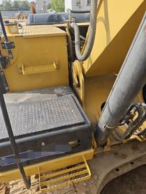 Buy Caterpillar 320A Used Excavator / 7 Buy Caterpillar 320A Used Excavator / 7