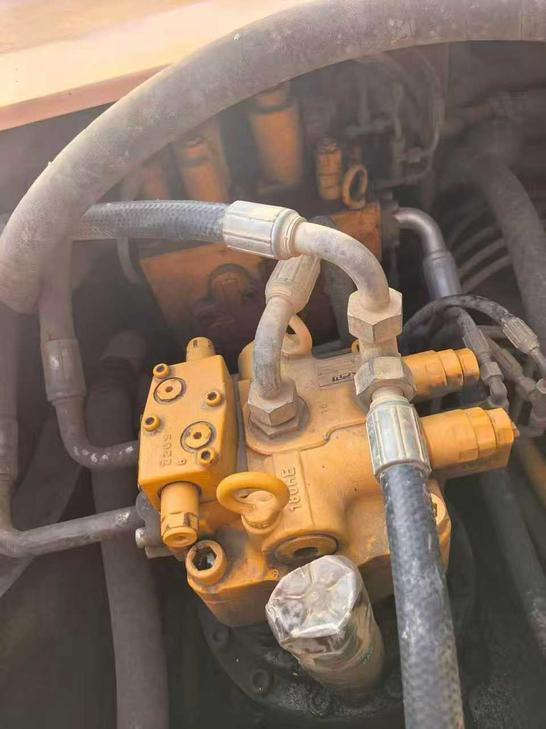 Buy Sany SY215C Used Excavator / 1