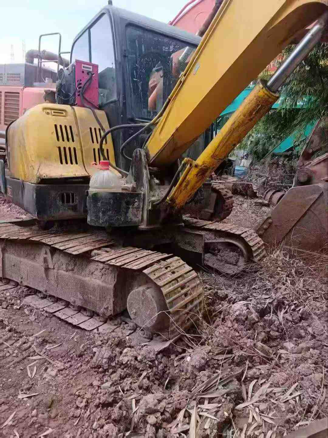 Buy Hyundai HX60 Used Excavator / 5