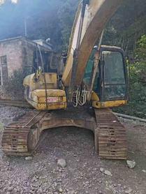 Buy Caterpillar 320A Used Excavator / 2 Buy Caterpillar 320A Used Excavator / 2