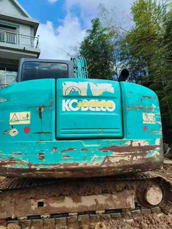 Buy Kobelco SK75 Used Excavator / 1
