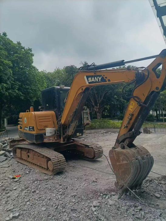 Buy Sany SY60 Used Excavator / 1