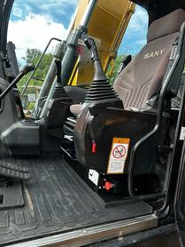 Buy Sany SY135 Used Excavator / 3 Buy Sany SY135 Used Excavator / 3