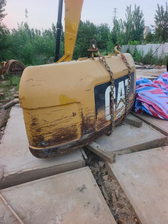 Buy Caterpillar 320D Used Excavator / 1