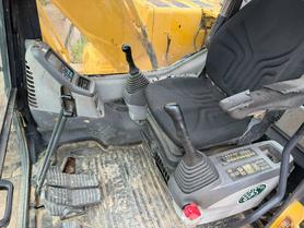 Buy Komatsu PC130-7 Used Excavator / 9 Buy Komatsu PC130-7 Used Excavator / 9