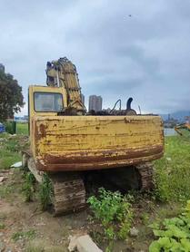 Buy Komatsu PC200-6 Used Excavator / 2 Buy Komatsu PC200-6 Used Excavator / 2