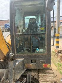 Buy XCMG XE60 Used Excavator / 7 Buy XCMG XE60 Used Excavator / 7