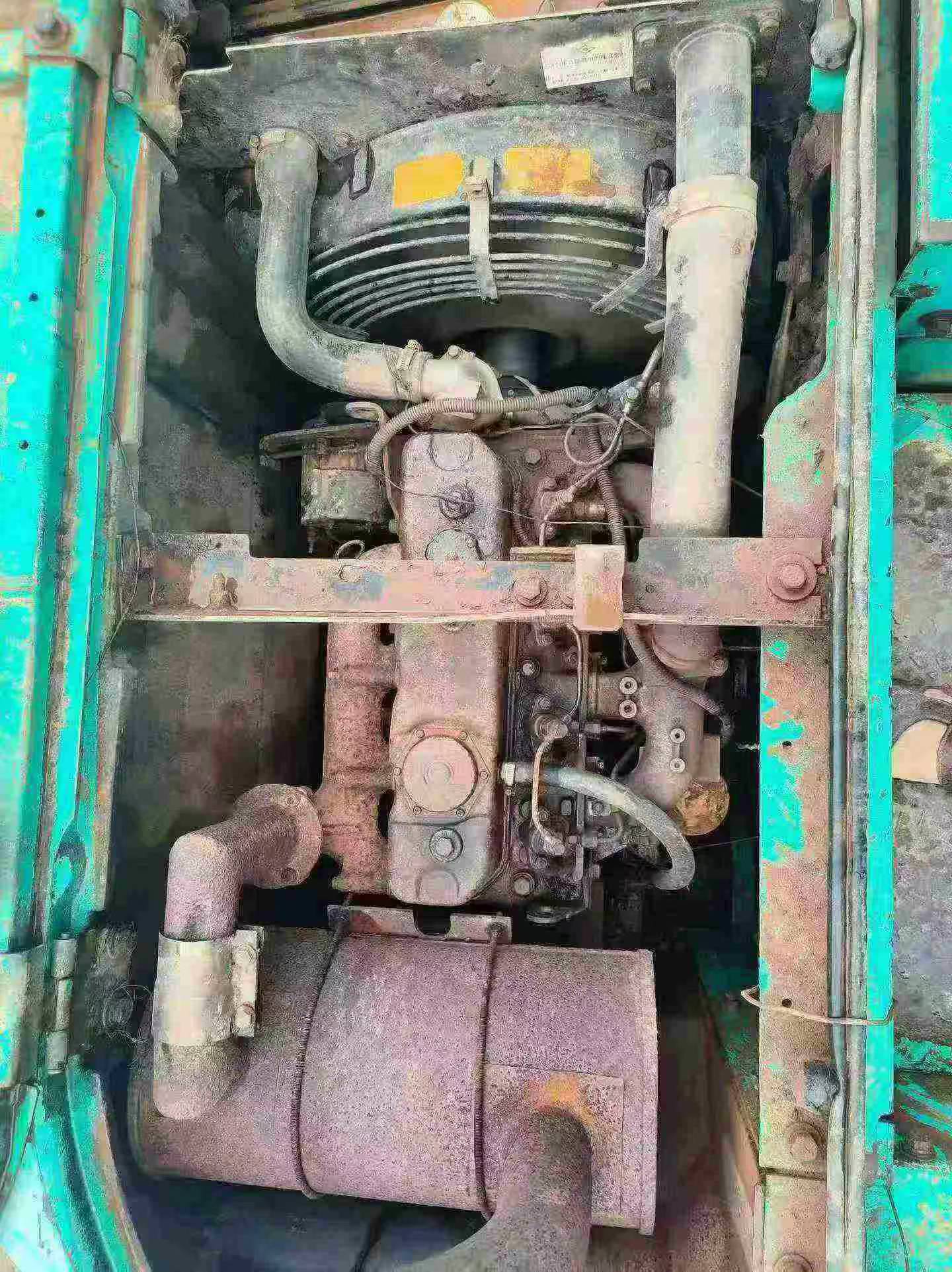 Buy Kobelco SK115SR Used Excavator / 4