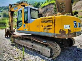 Buy XCMG XE265C Used Excavator / 4 Buy XCMG XE265C Used Excavator / 4