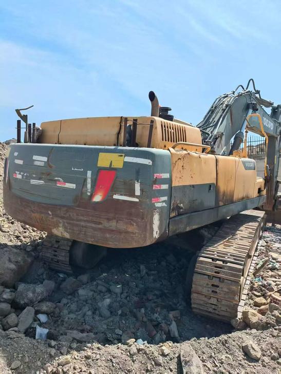 Buy Volvo EC480D Used Excavator / 1