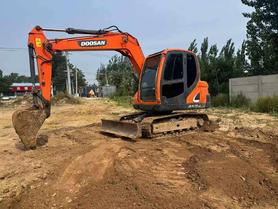 Buy Doosan DX75-9C Used Excavator / 2 Buy Doosan DX75-9C Used Excavator / 2