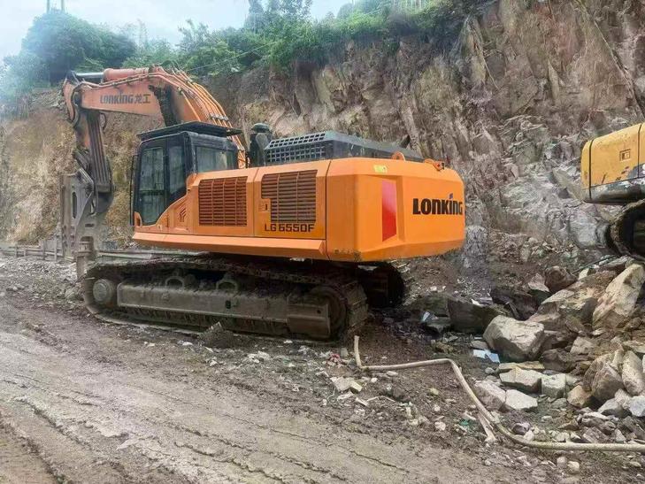 Buy Sany SY550H Used Excavator / 1