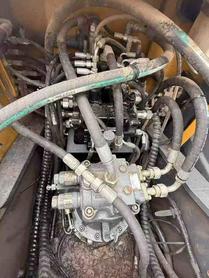 Buy XCMG XE135B Used Excavator / 4 Buy XCMG XE135B Used Excavator / 4