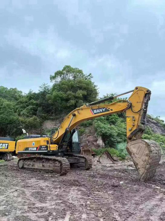 Buy Sany SY550H Used Excavator / 1