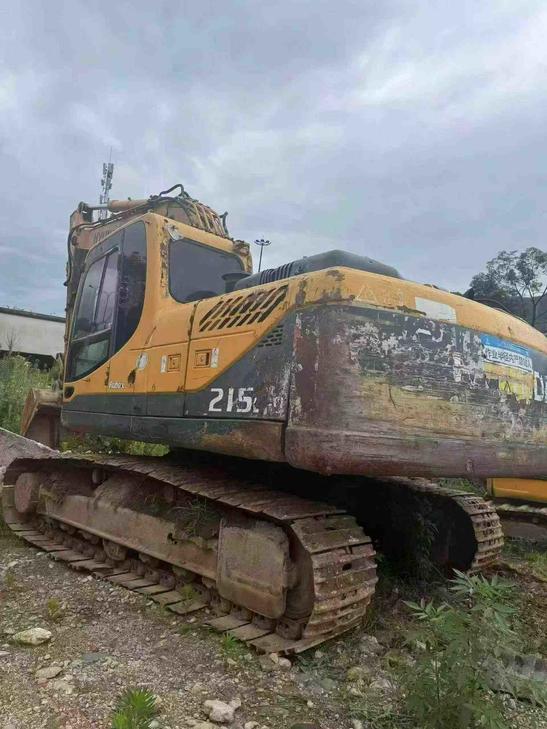 Buy Hyundai R215-9 Used Excavator / 1