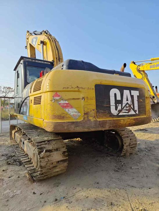 Buy Caterpillar 330B Used Excavator / 1