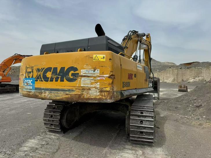 Buy XCMG XE490D Used Excavator / 1
