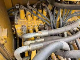 Buy Caterpillar 320D Used Excavator / 4 Buy Caterpillar 320D Used Excavator / 4