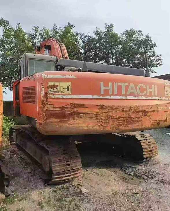 Buy Hitachi ZX240-3G Used Excavator / 1