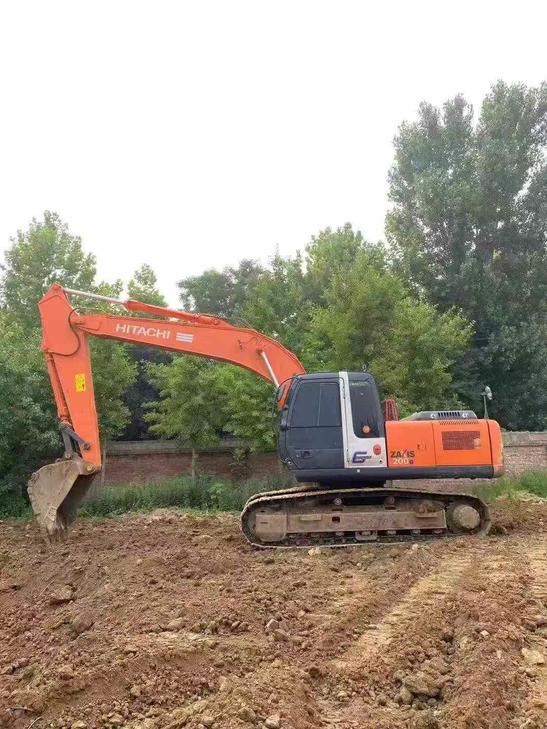 Buy Hitachi ZX200-3G Used Excavator / 1