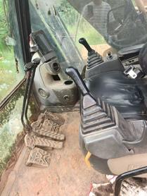 Buy Caterpillar 323 Used Excavator / 5 Buy Caterpillar 323 Used Excavator / 5